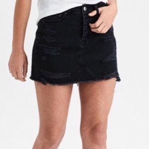 AEO Ripped Denim Skirt 🖤